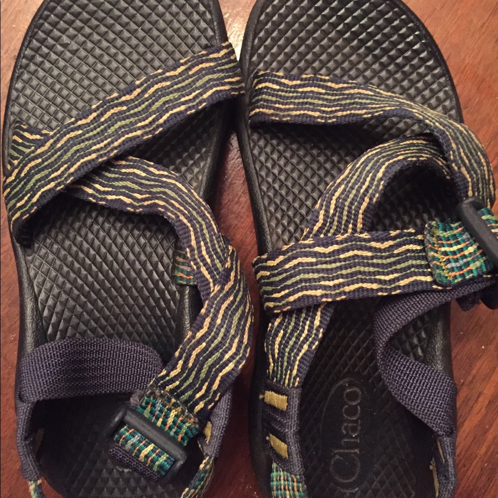 Boys Chacos, Size 13. (Child)